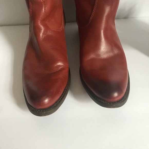 Frye | Women’s Boot - Picture 2 of 8